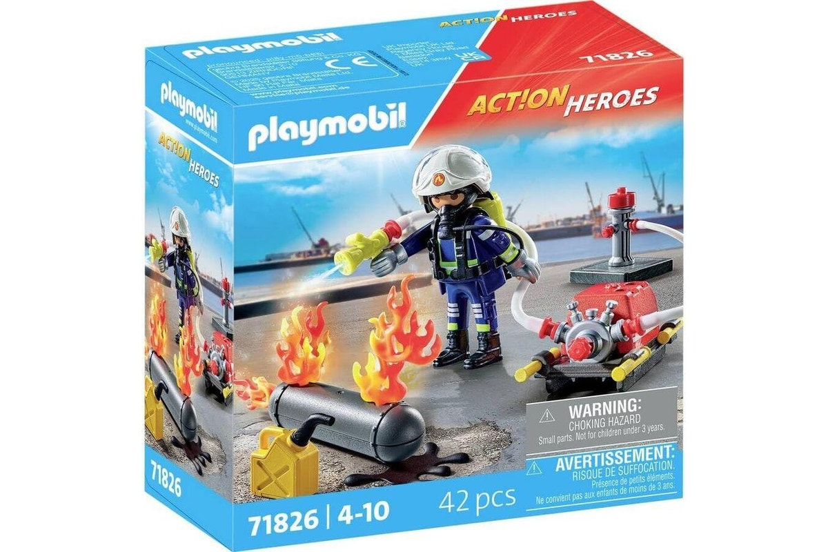 Action Heroes - Firefighter with Water Pump 71826