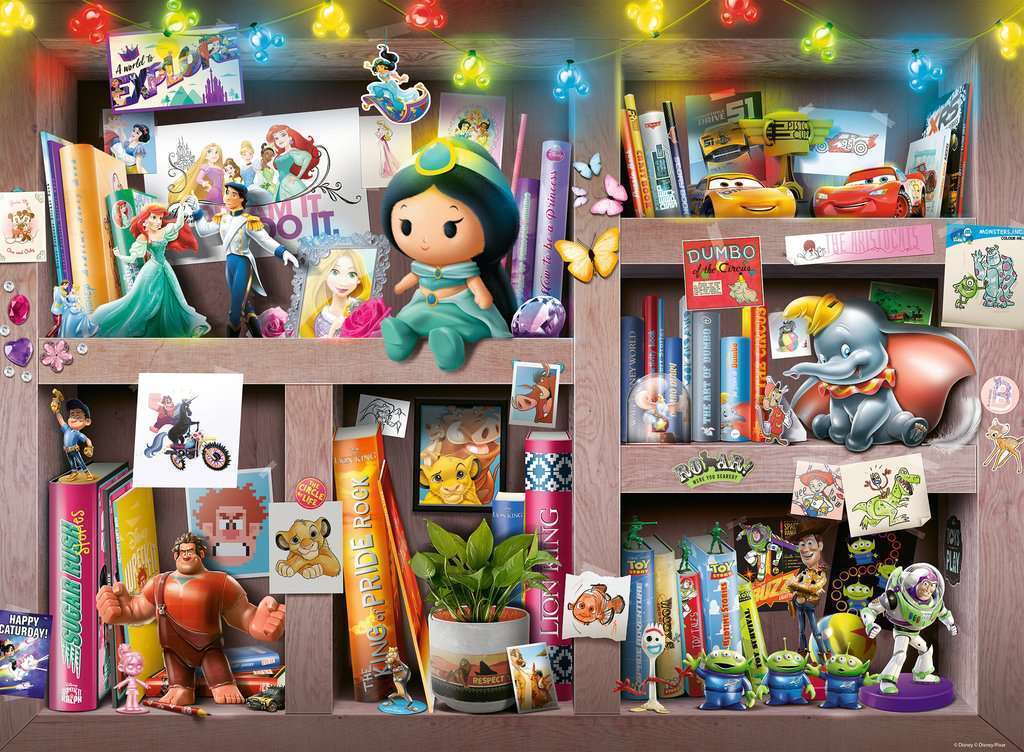 100 pc Puzzle - Disney The Collector's display
