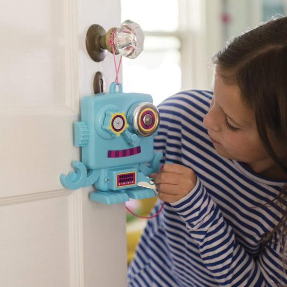 STEAM Powered Kids - Intruder Alarm Robot