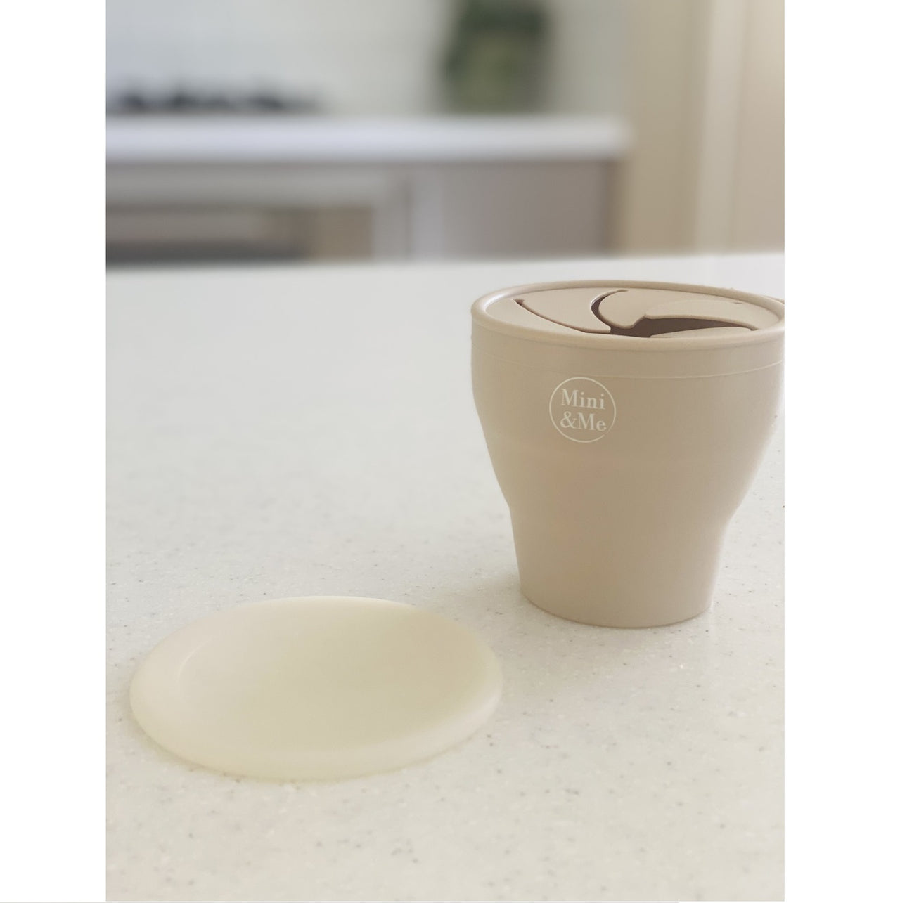 Collapsible Snack Cup with Lid - assorted