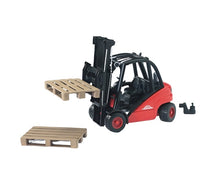 Linde Fork Lift H30D with 2 Pallets