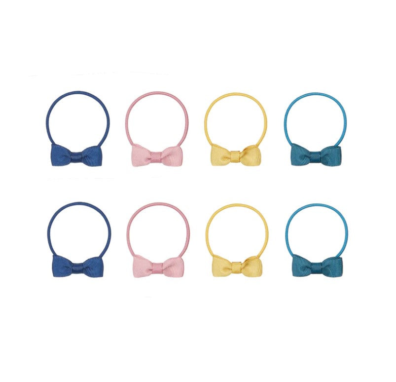 Winter Martha Ponies - Winter Flora