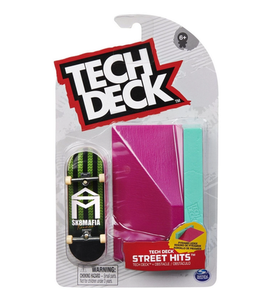 Tech Deck Street hits Obstacle - Pyramid Ledge