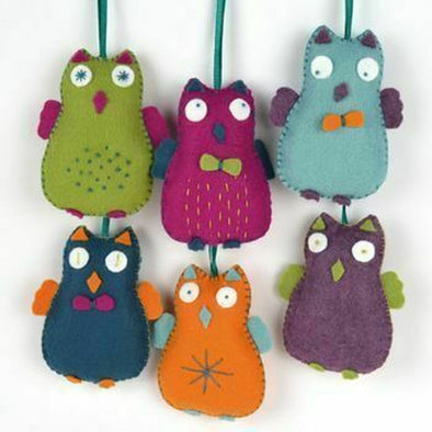 Felt Sewing Kit -  Happy Owls