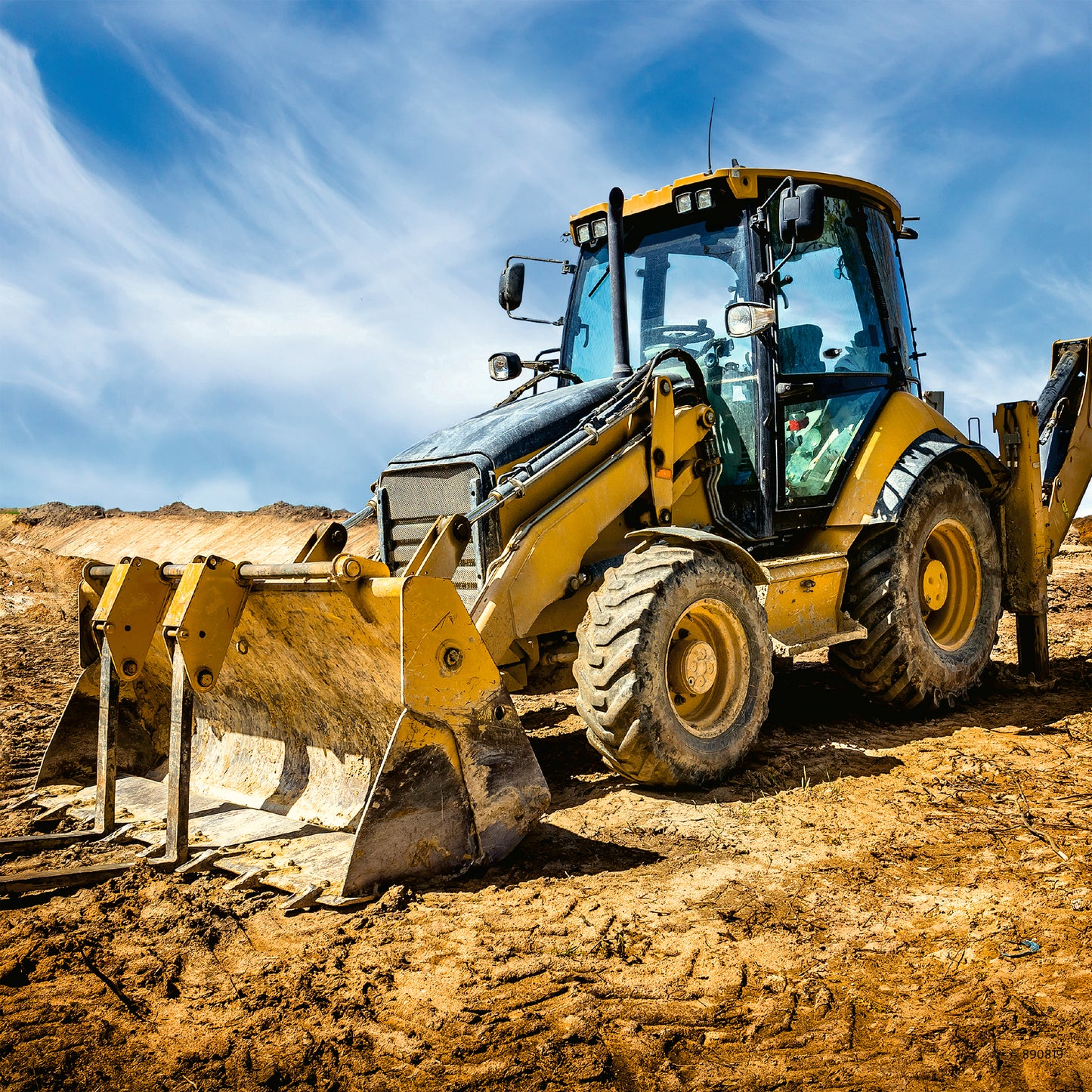 3 x 49 pc Puzzle - Digger at work
